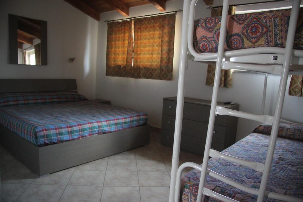 Panta House Leilighet San Giovanni Suèrgiu Eksteriør bilde